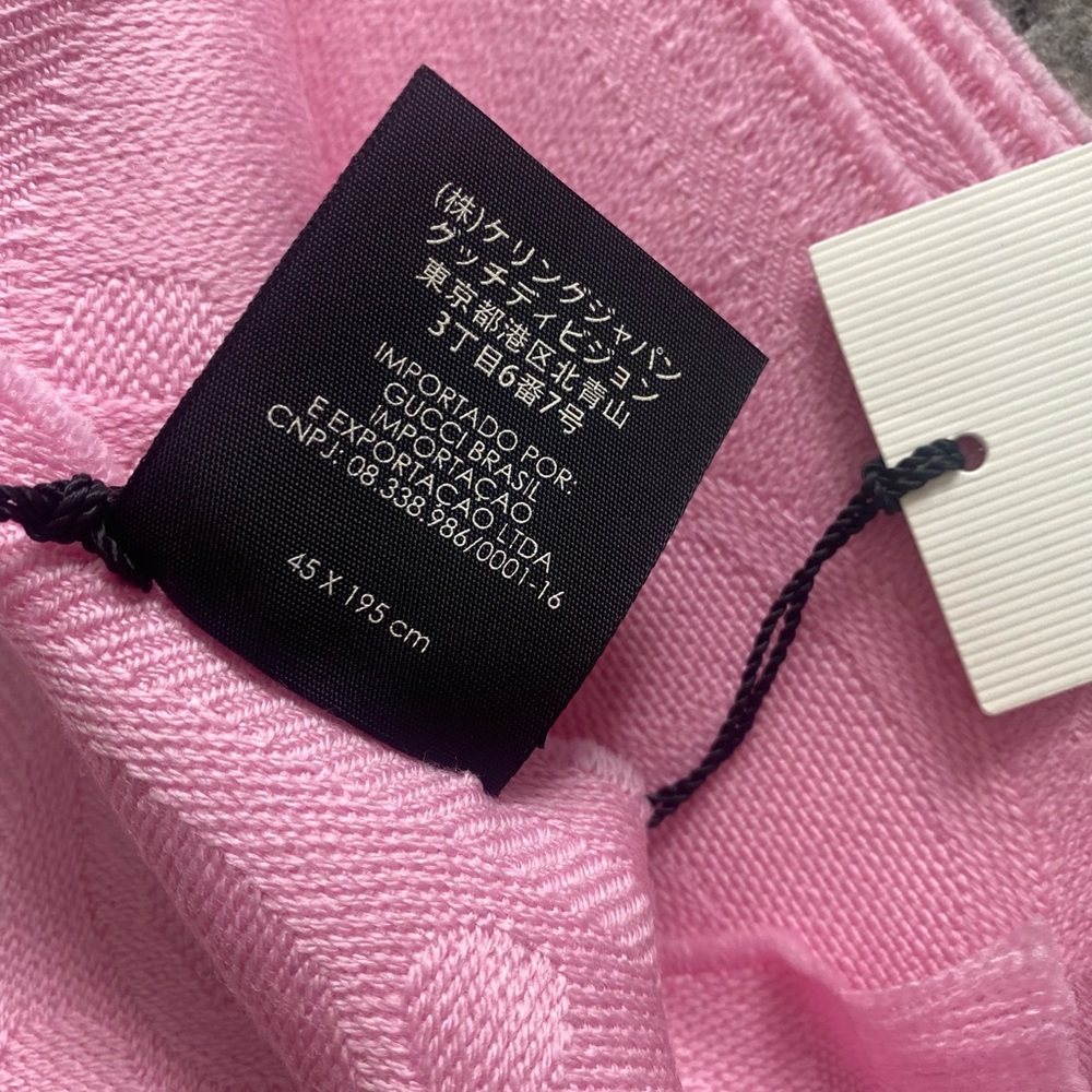 GUCCI Ladies Pink GG Logo Scarf Woman`s Wool Material Size 45 cm x 195 cm - Picture 5 of 8